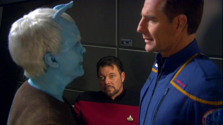 Riker observes Cmdr. Shran and Capt. Archer
